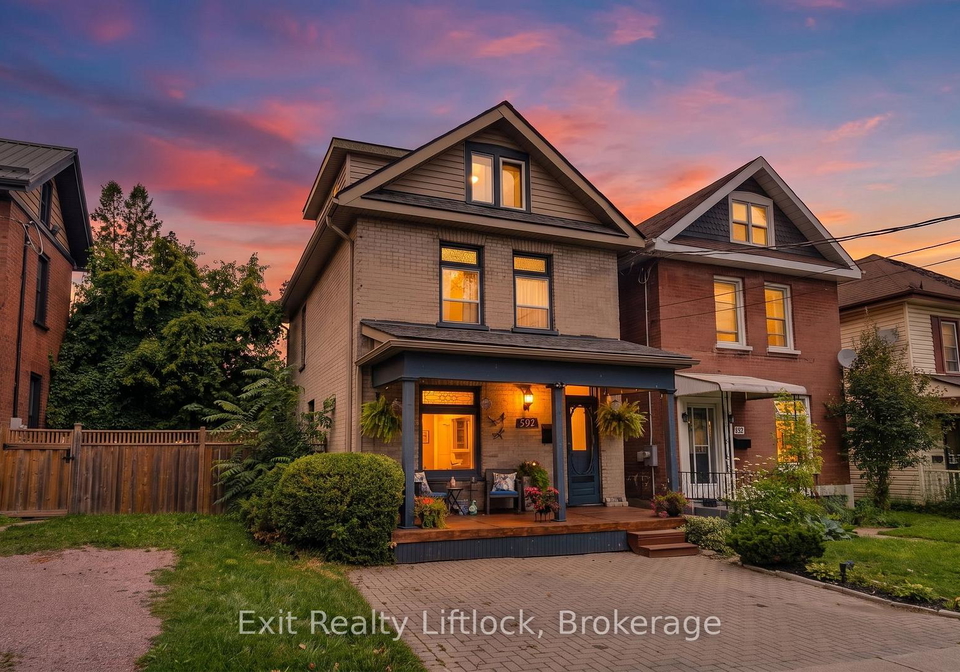 592-sherbrooke-street-peterborough-ontario-x13633282