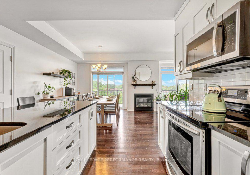 60-prestige-circle-ottawa-ontario-x13633404