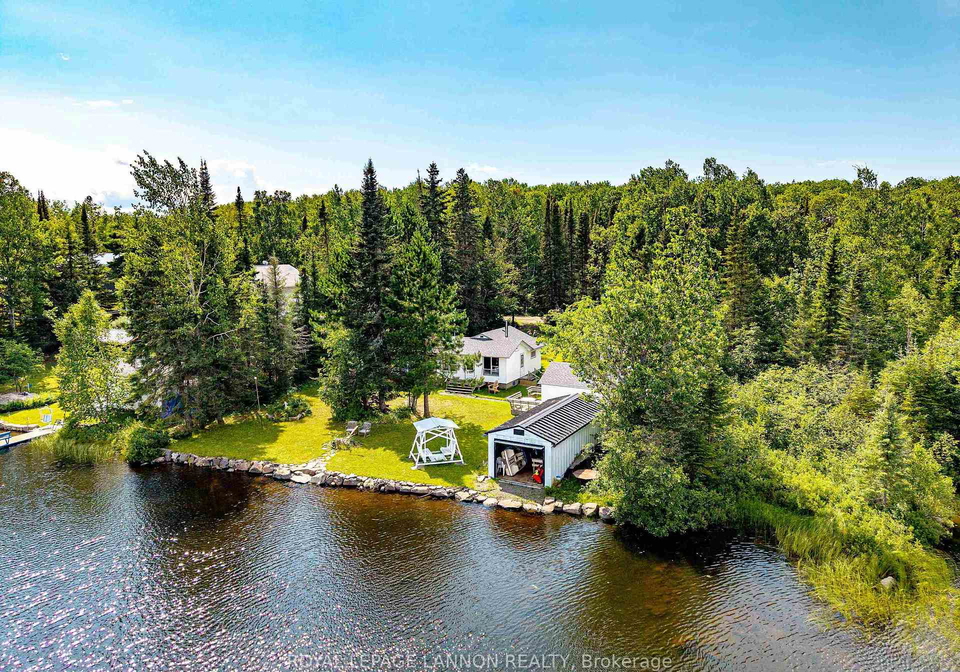 22-warnica-road-w-thunder-bay-remote-area-ontario-x13633460