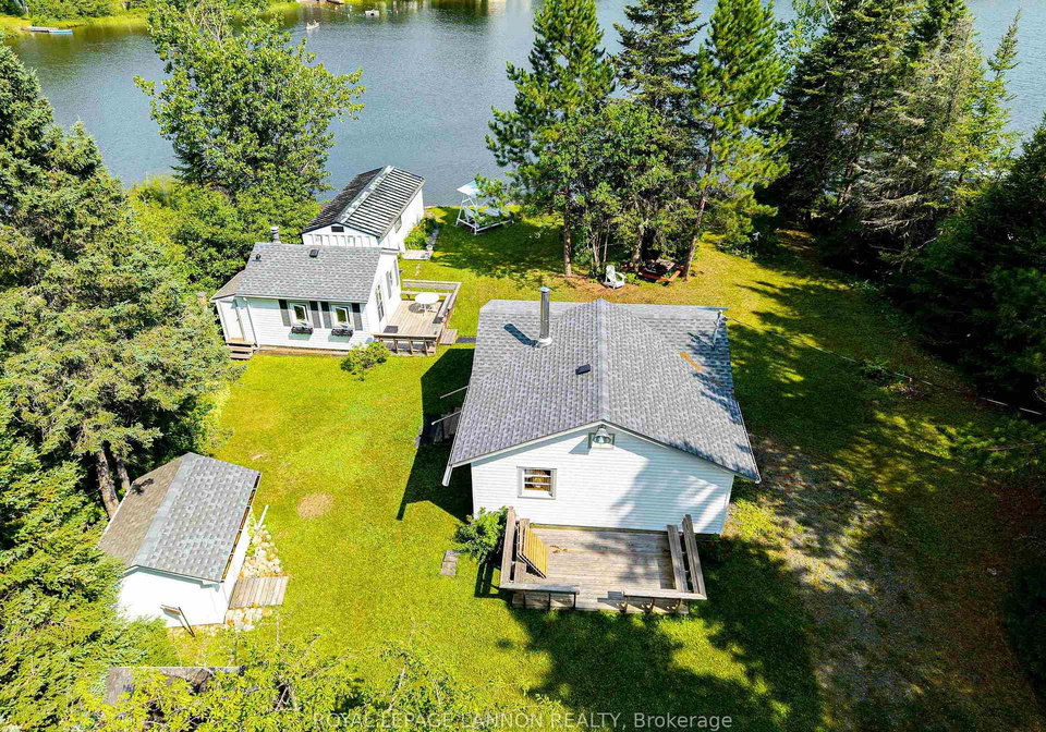 22-warnica-road-w-thunder-bay-remote-area-ontario-x13633460