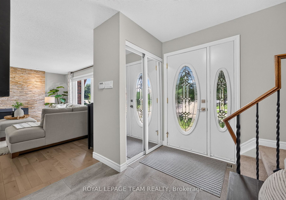 71-chimo-drive-kanata-ontario-x13633588
