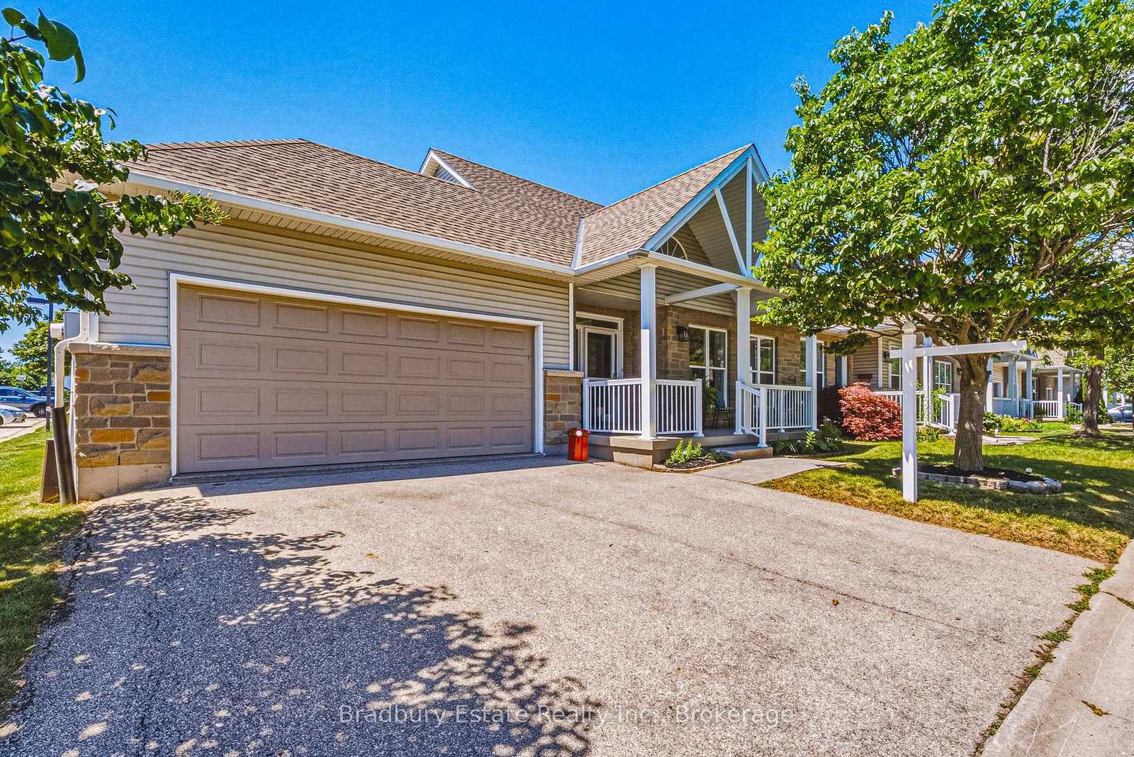 20-kitty-murray-lane-hamilton-ontario-x13633638