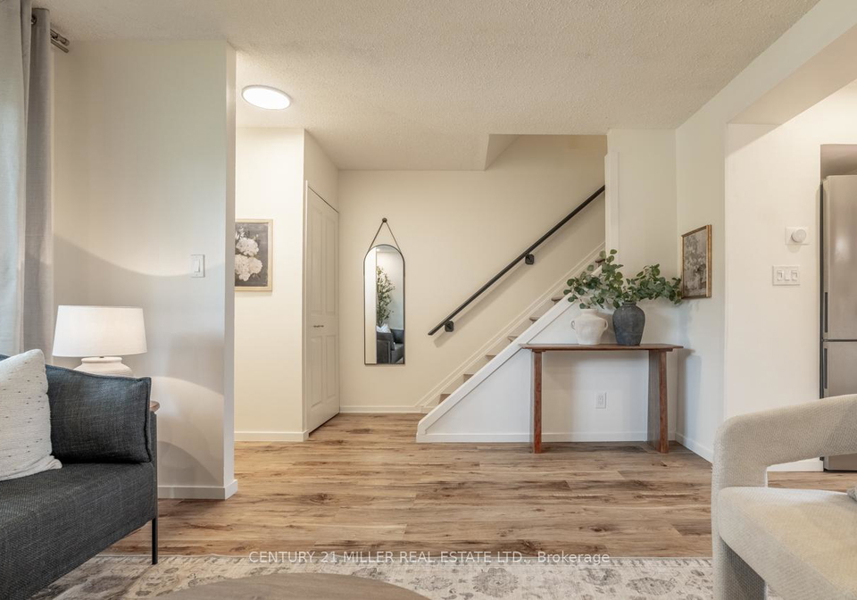 47-hopewell-crescent-hamilton-ontario-x13633654