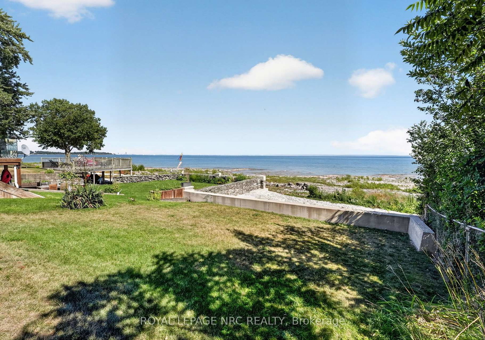 3779-crystal-beach-drive-fort-erie-ontario-x13633664