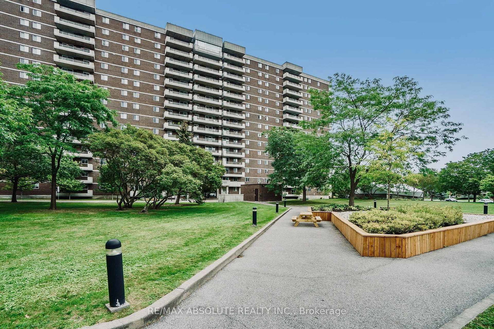 1705-playfair-drive-ottawa-ontario-x13633800