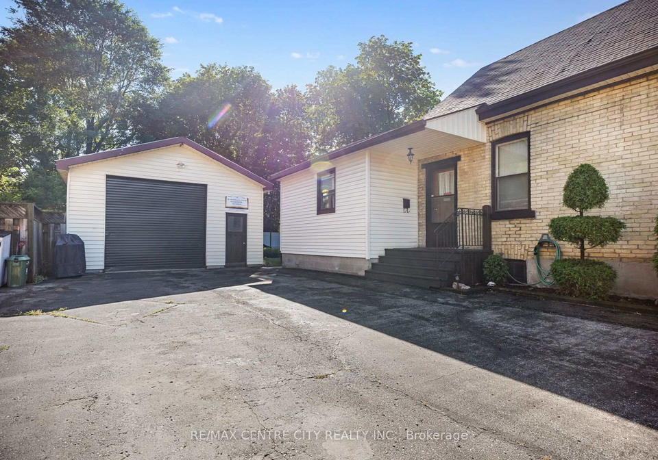 64-linwood-street-london-east-ontario-x13633860