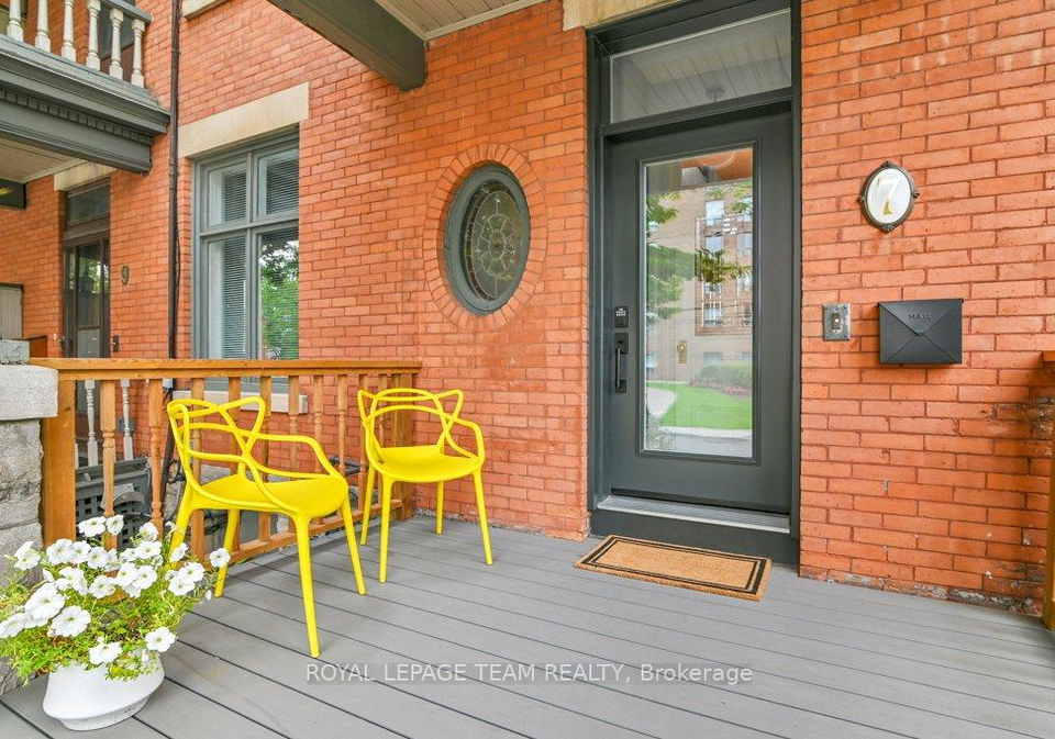 7-third-avenue-ottawa-ontario-x13633956
