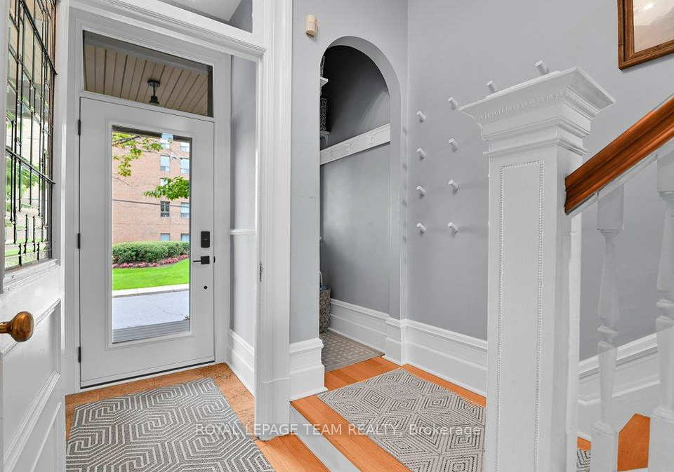 7-third-avenue-ottawa-ontario-x13633956