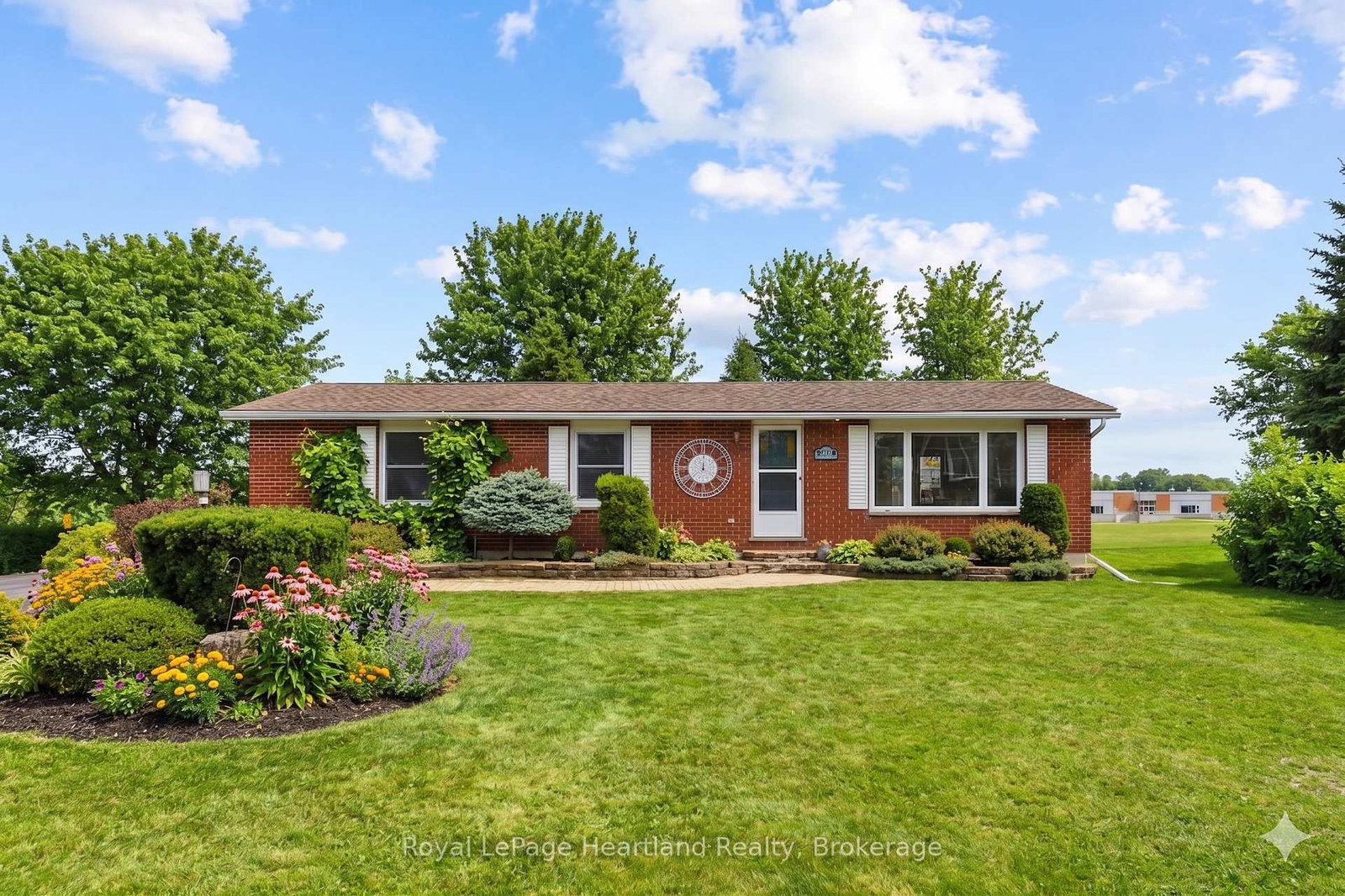 284-manor-road-north-huron-ontario-x13634010