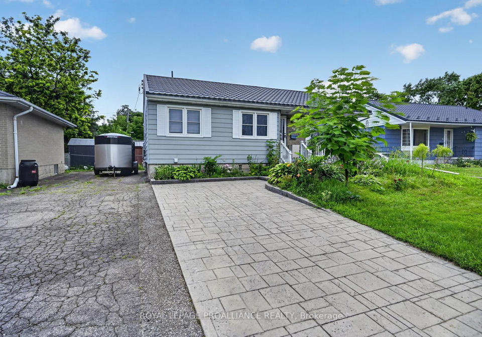 40-aldershot-avenue-brockville-ontario-x13634158