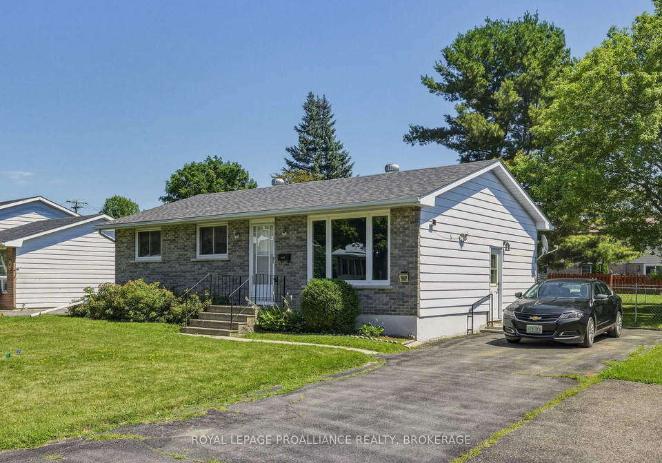 367-georgiana-street-gananoque-ontario-x13634164