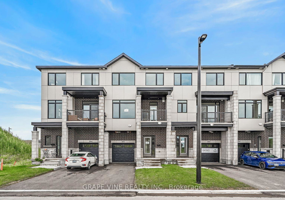 582-arbia-ridge-kanata-ontario-x13634254
