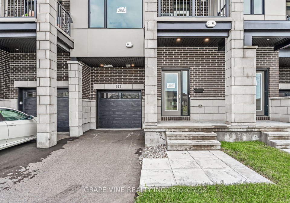 582-arbia-ridge-kanata-ontario-x13634254