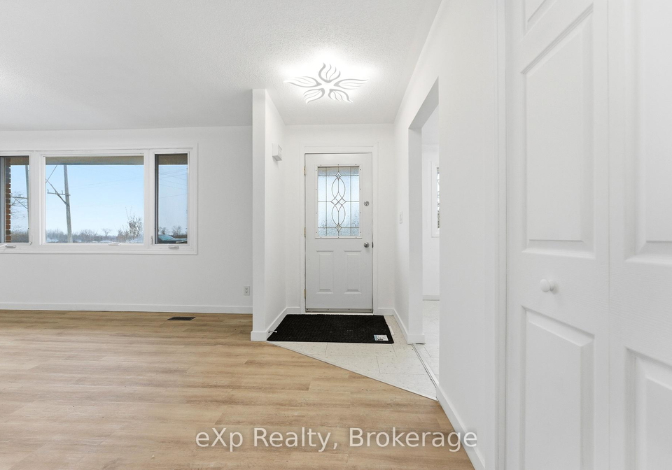 696-whites-road-quinte-west-ontario-x13634308