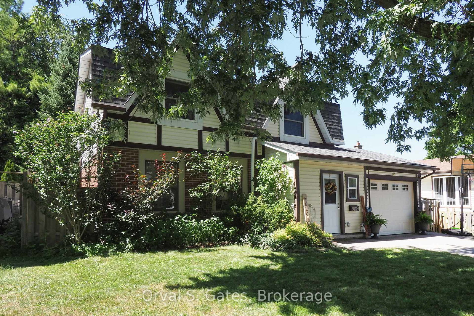 3-queensdale-crescent-guelph-ontario-x13634338