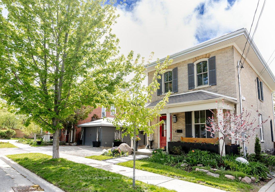 11-conger-street-peterborough-ontario-x13634456