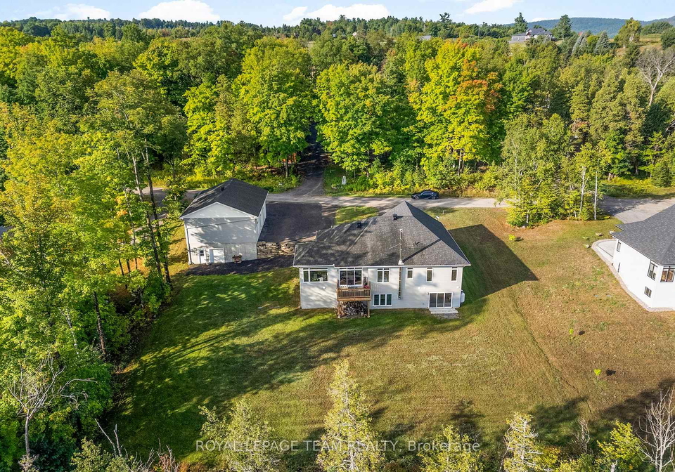 44-morning-flight-court-greater-madawaska-ontario-x13634782