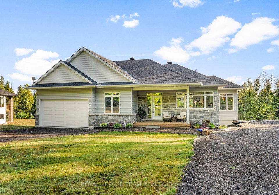 44-morning-flight-court-greater-madawaska-ontario-x13634782