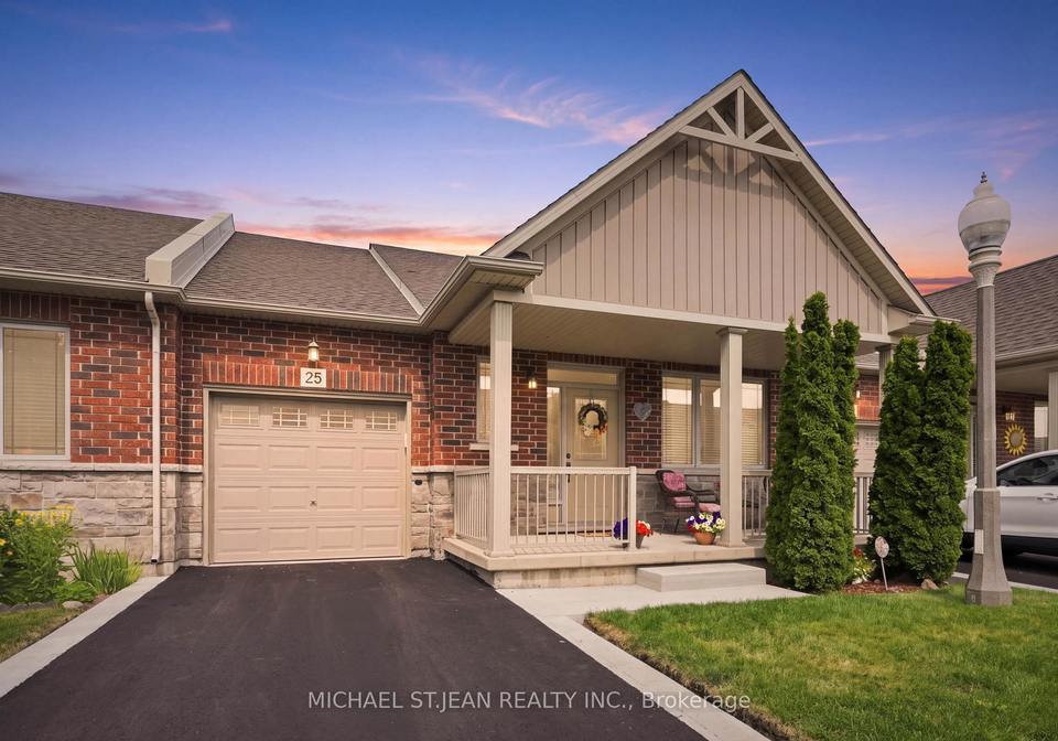 25-stickland-lane-hamilton-ontario-x13634876