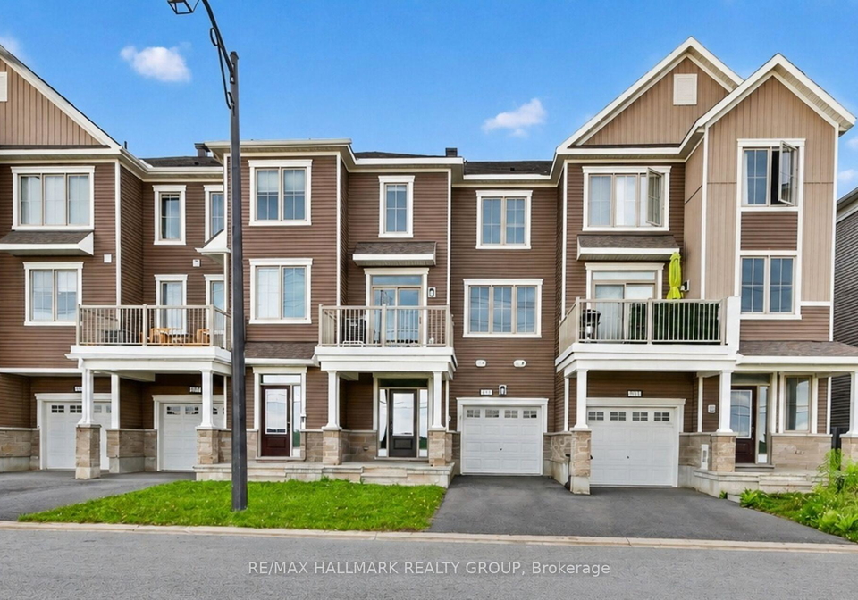 235-hibernian-walk-kanata-ontario-x13634924