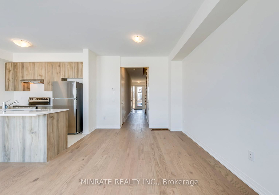 40-freedom-crescent-hamilton-ontario-x13635074