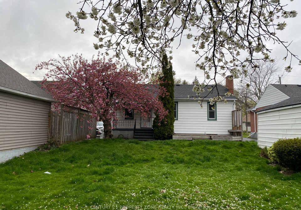6300-corwin-crescent-niagara-falls-ontario-x13635190