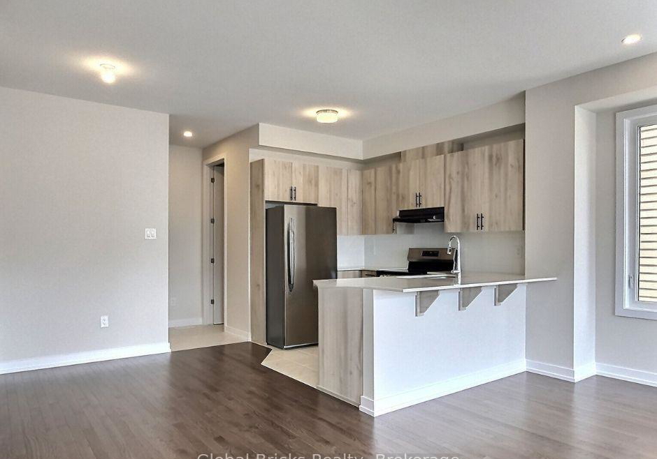 524-oldenburg-avenue-ottawa-ontario-x13635262