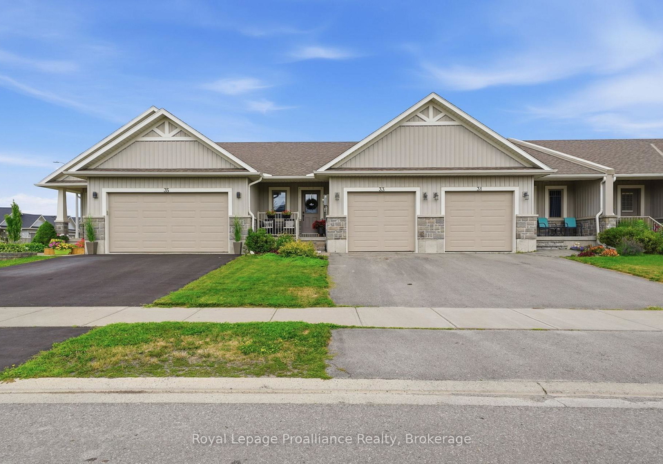 33-chinook-street-belleville-ontario-x13635308