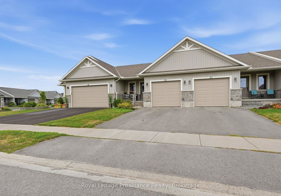33-chinook-street-belleville-ontario-x13635308
