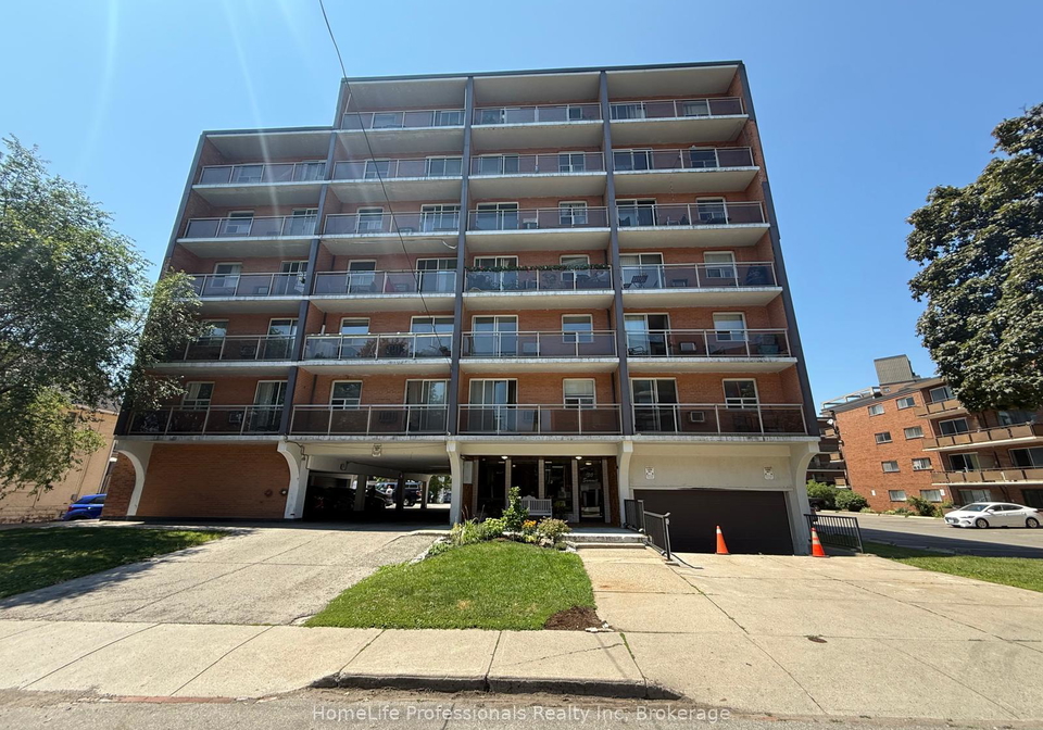 30-summit-avenue-hamilton-ontario-x13635408