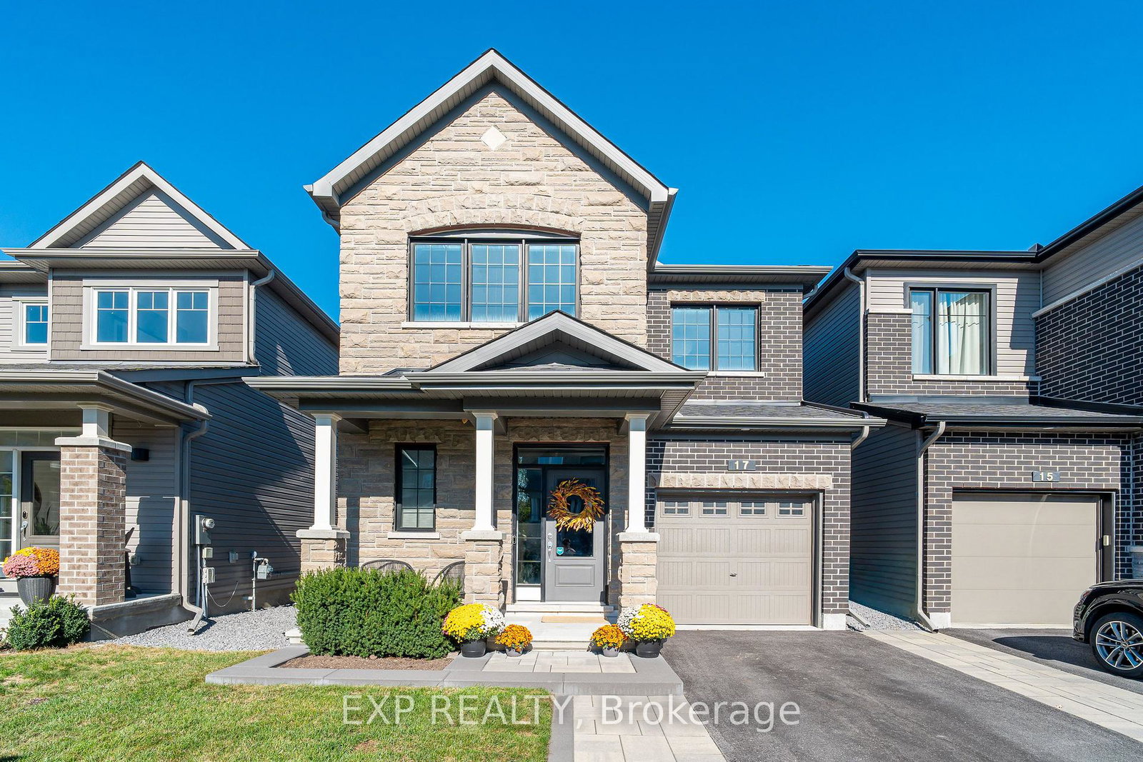 17-allan-moore-place-ottawa-ontario-x13635444