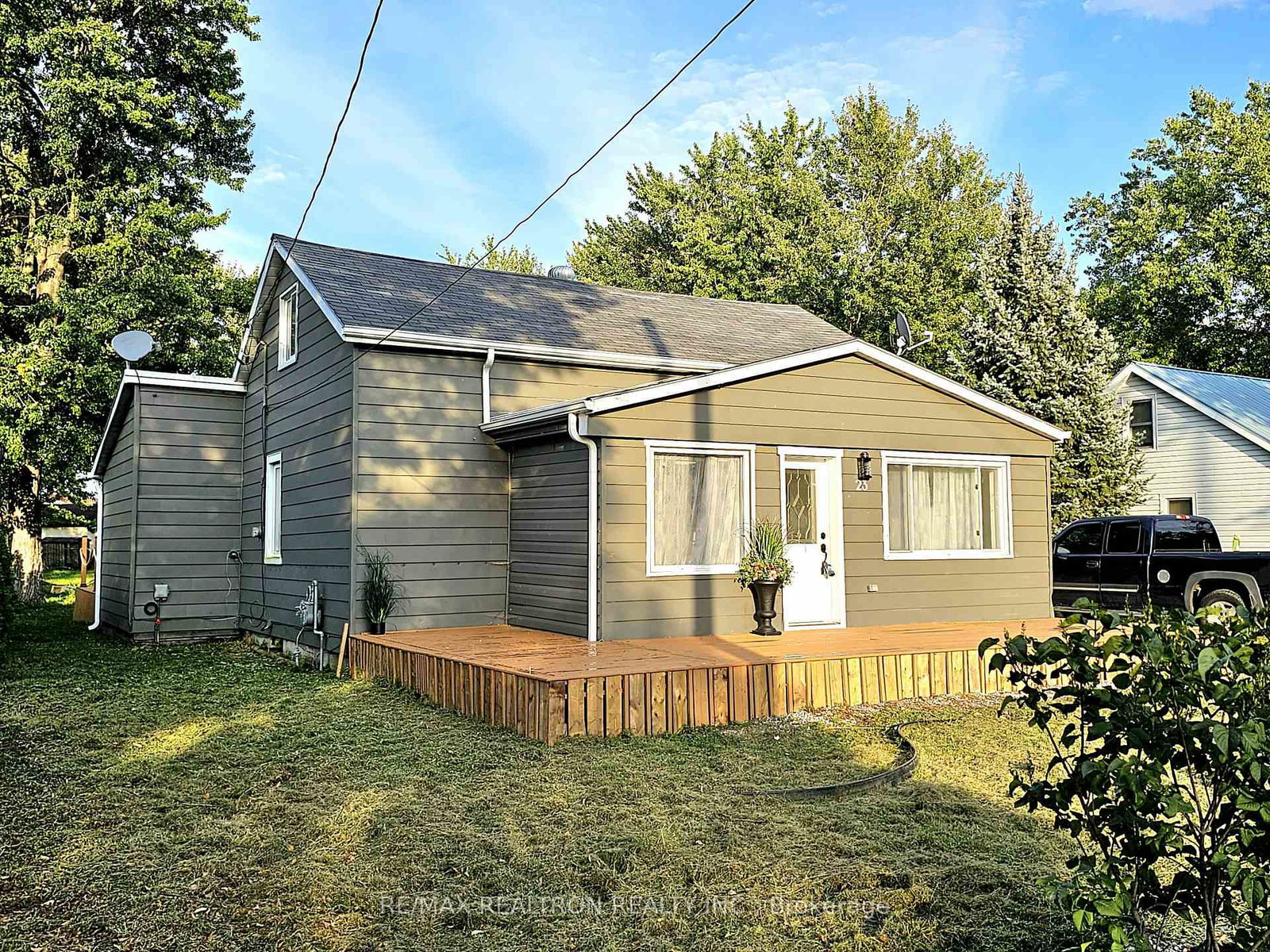 23-ella-street-s-chatham-kent-ontario-x13635454