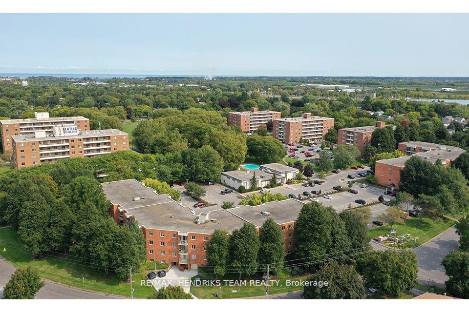 39-leaside-drive-st-catharines-ontario-x13635474