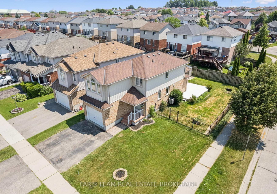 71-peach-blossom-crescent-kitchener-ontario-x13635500