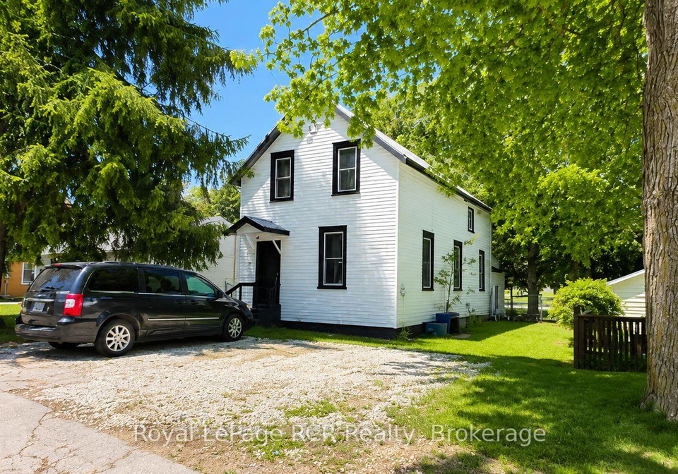 526-alice-street-north-huron-ontario-x13635546