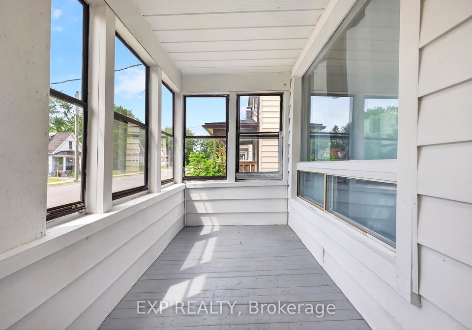 6564-level-avenue-niagara-falls-ontario-x13635564