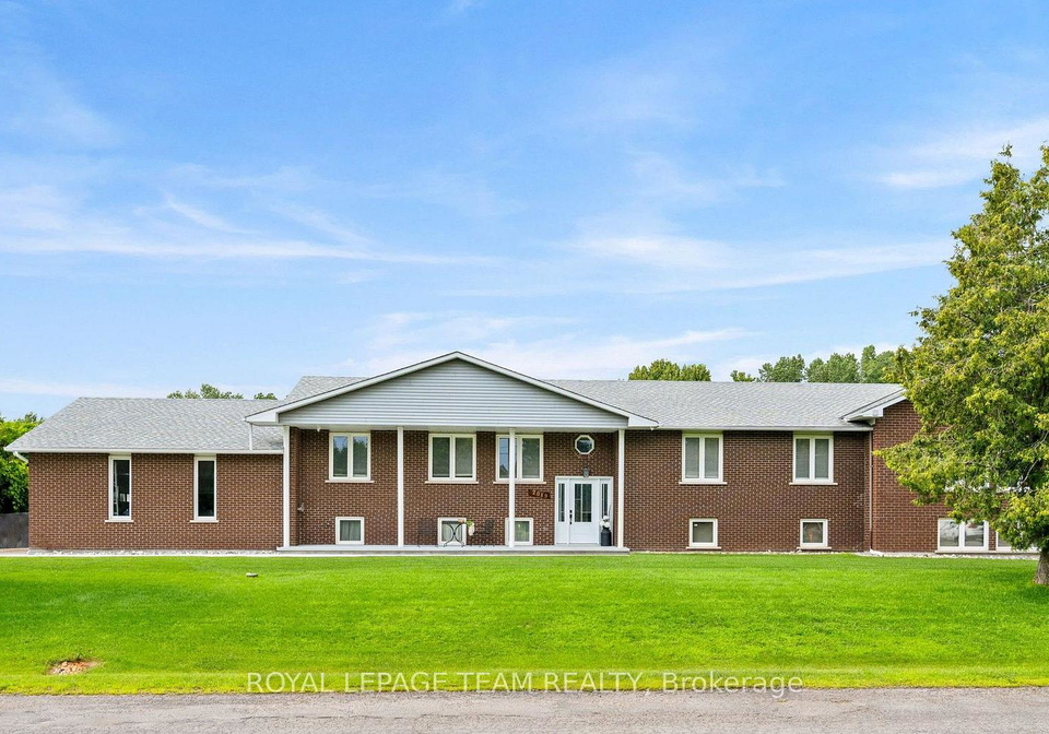 7019-cosgrove-avenue-ottawa-ontario-x13635658