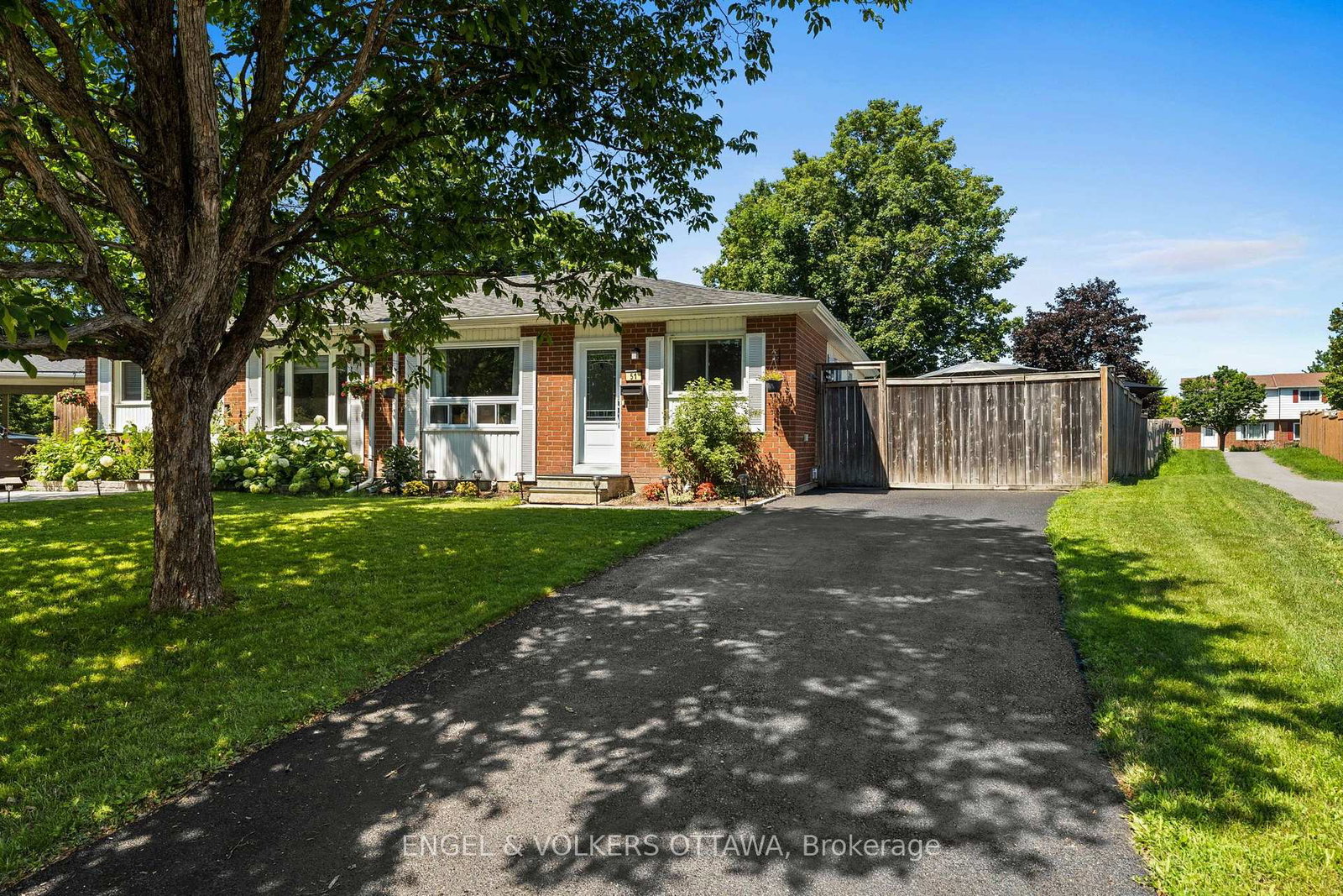 51-morton-drive-kanata-ontario-x13635776