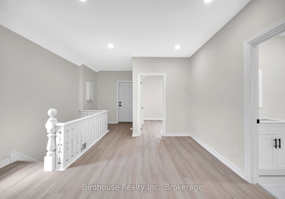 108-lindsay-street-s-kawartha-lakes-ontario-x13635826