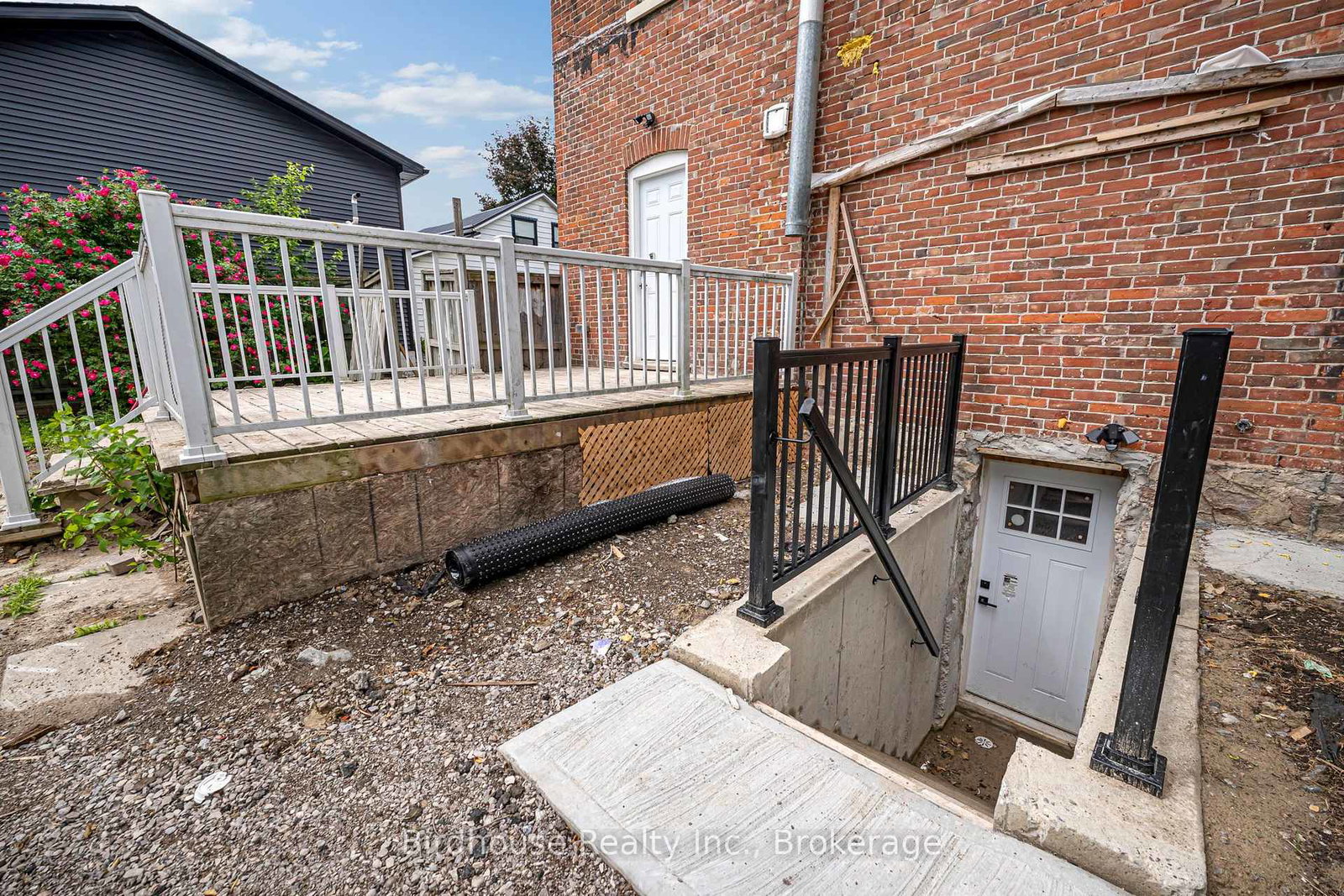 108-lindsay-street-s-kawartha-lakes-ontario-x13635838