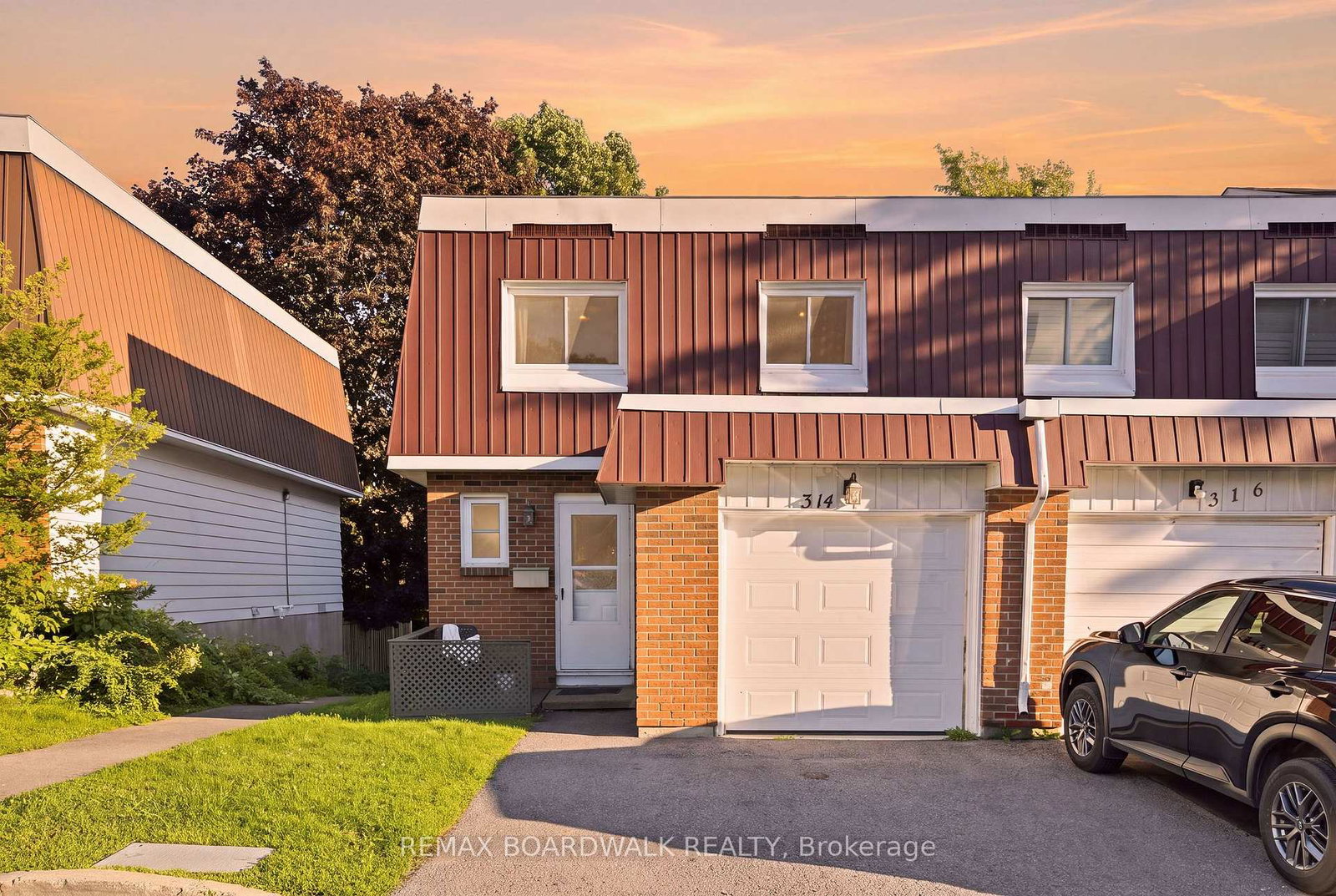 3stone-quarry-private-ottawa-ontario-x13635914