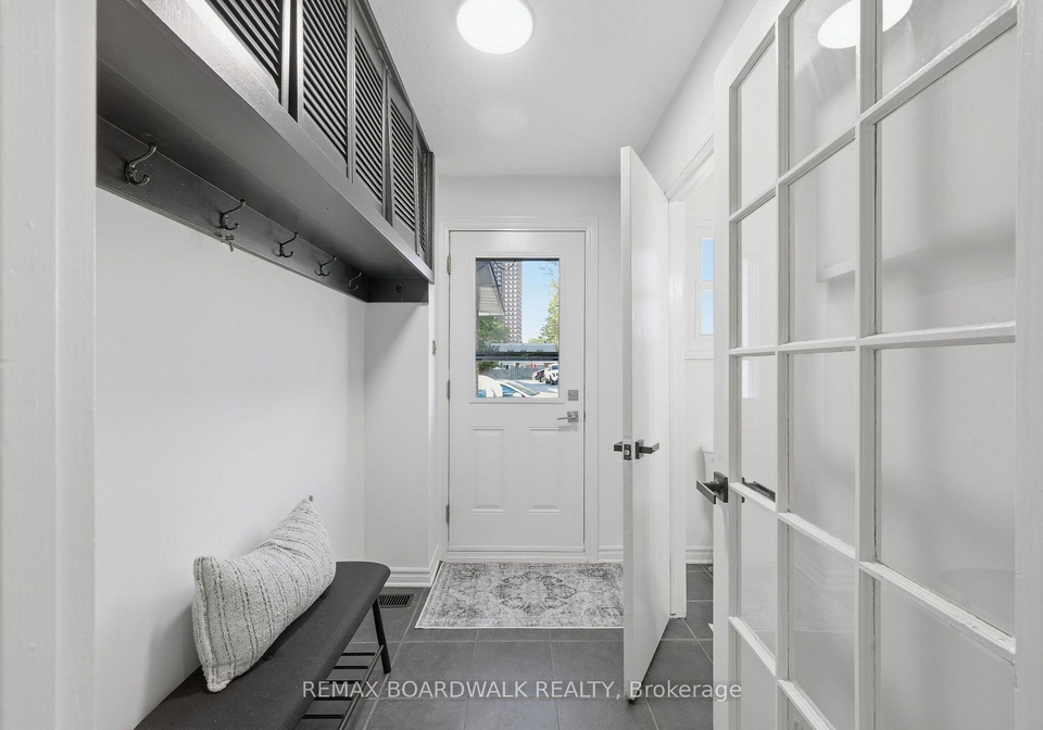 3stone-quarry-private-ottawa-ontario-x13635914