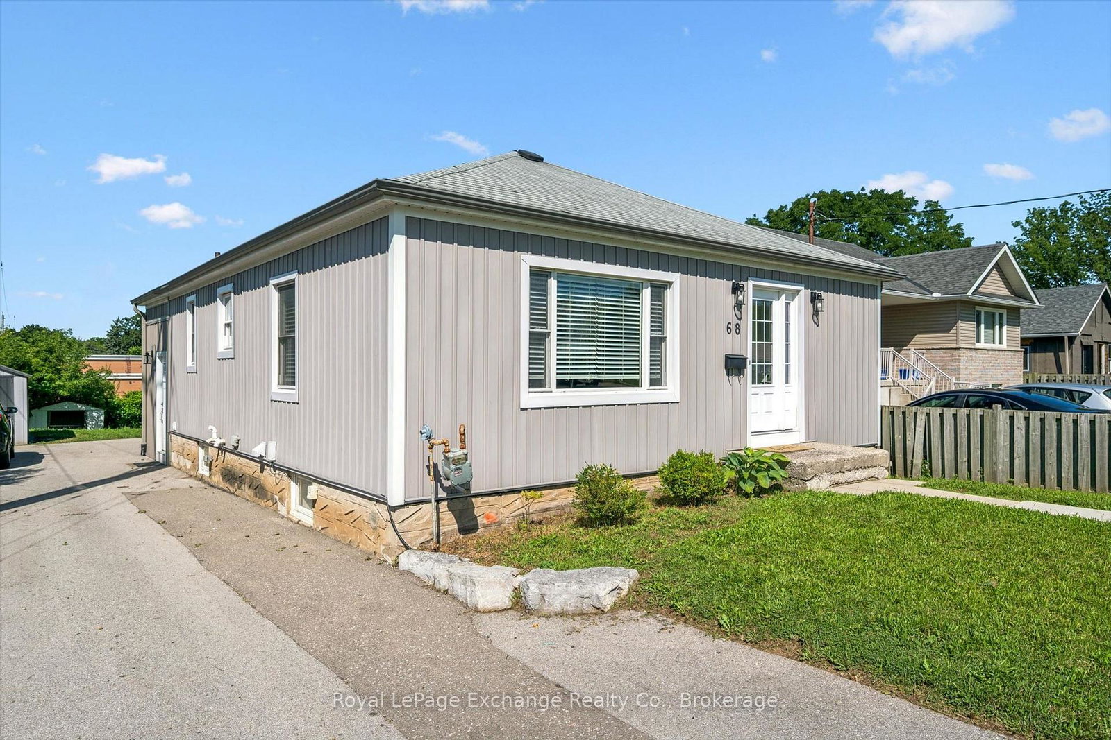 68-elgin-street-s-cambridge-ontario-x13635932