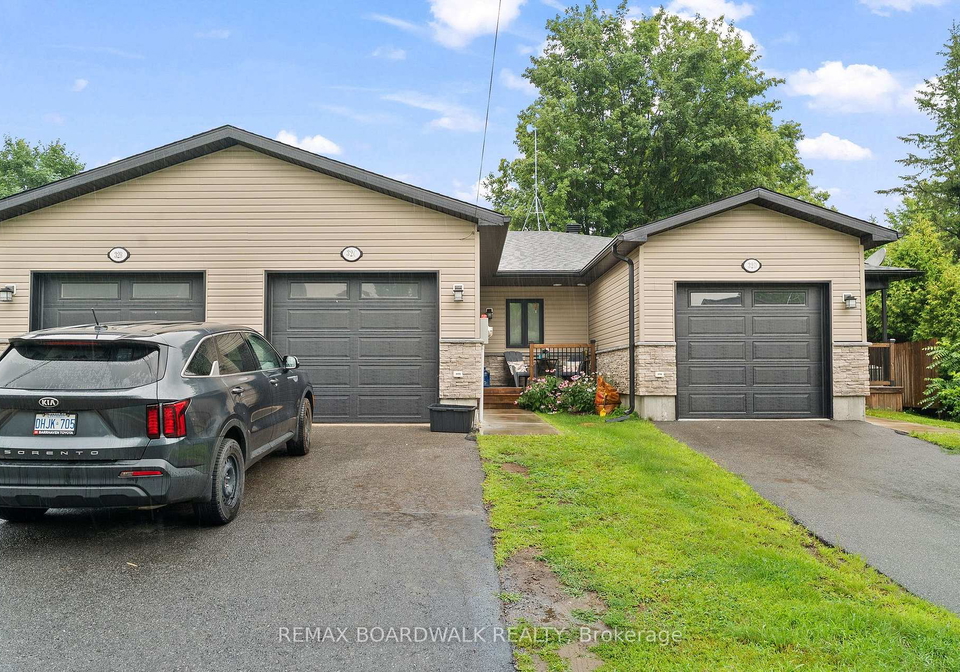 32-david-street-edwardsburghcardinal-ontario-x13635978