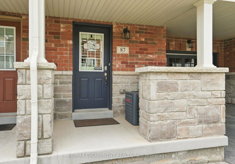 87-hugill-way-hamilton-ontario-x13635984