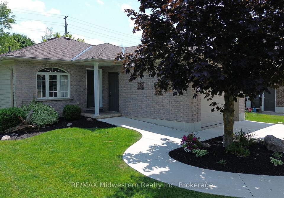 380-havelock-avenue-s-north-perth-ontario-x13636122
