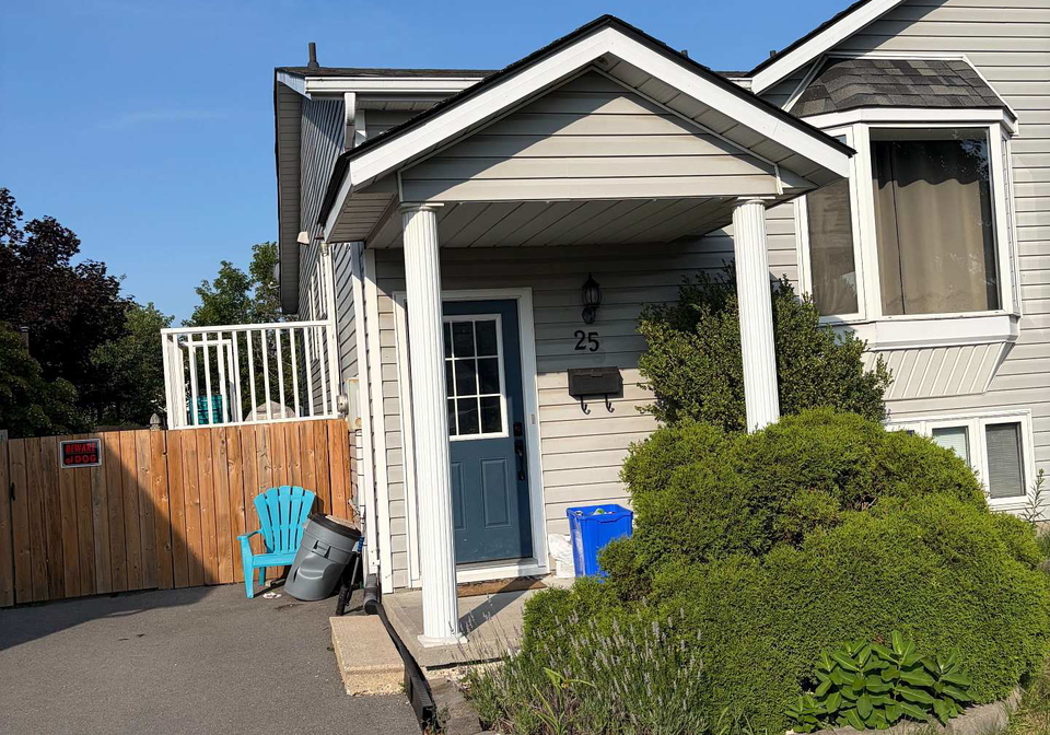 25-clifford-street-loyalist-ontario-x13636380
