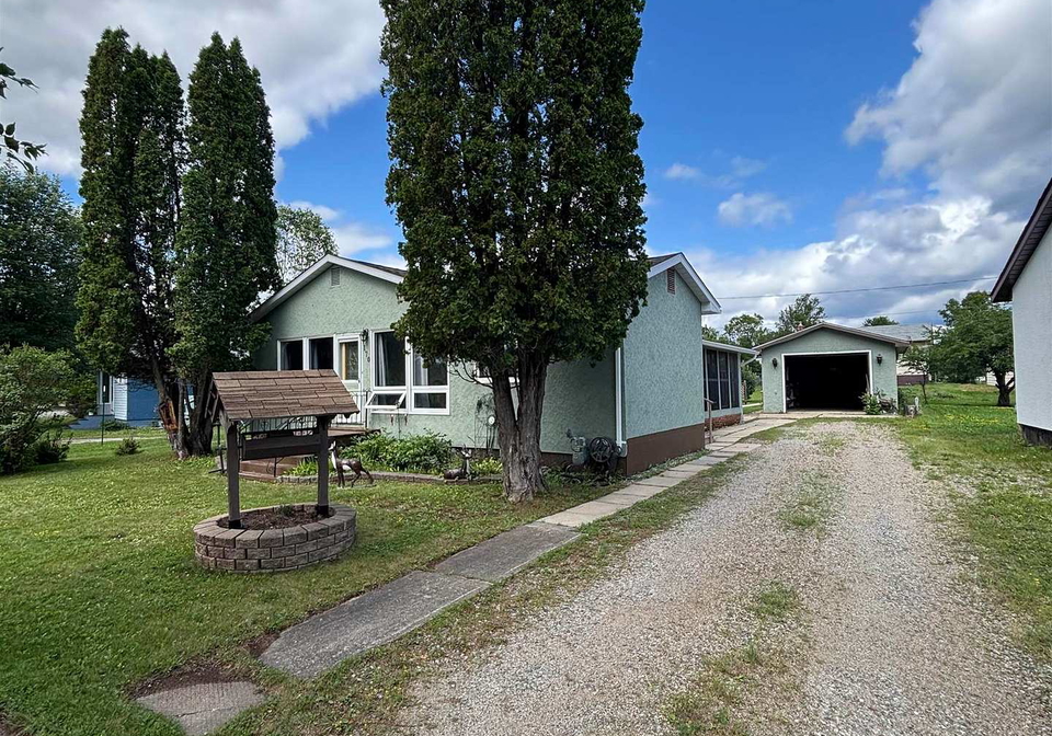 170-pine-crescent-atikokan-ontario-x13636440