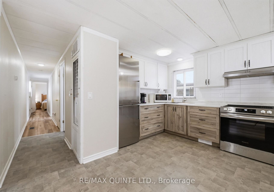 7-finch-lane-quinte-west-ontario-x13636506
