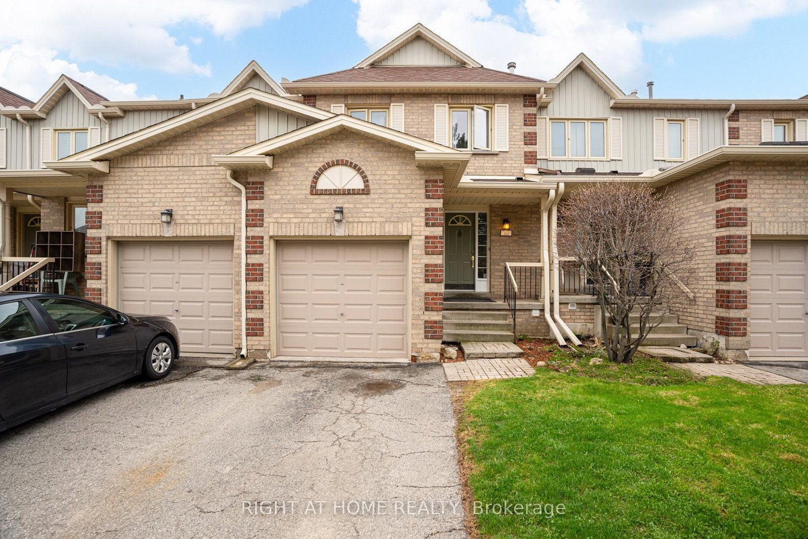302-college-avenue-w-guelph-ontario-x13636510